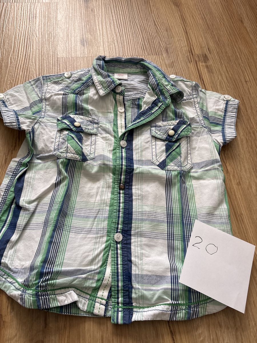 Hemden, T-Shirts & Polos: Jungen kurz Hemd 92/98 – Gebraucht aus Chur von copino 1