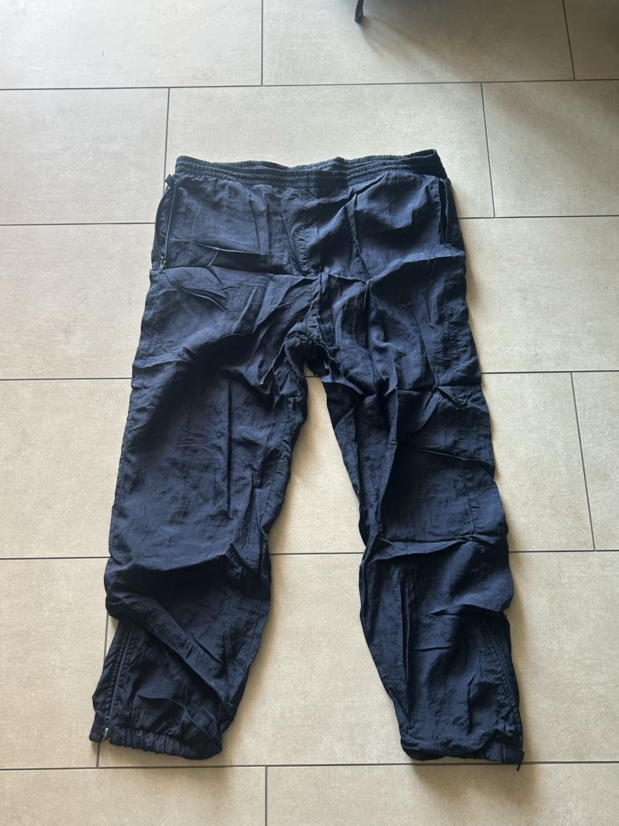 Hosen: Trainerhose dunkel Blau – Gebraucht aus Maisprach von _aliciarebecca_