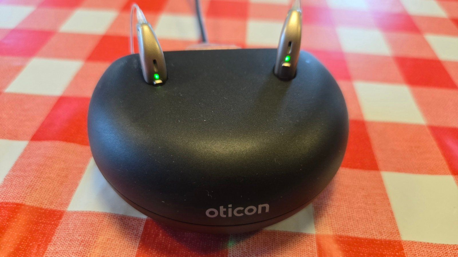 Oticon Medizinische Geräte: Premium Hörgeräte Oticon REAL 1 – Gebraucht aus Brittnau von Avalon_34 1
