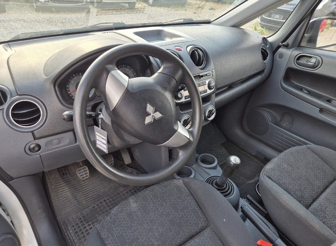 Mitsubishi Autos: MITSUBISHI Colt 1.1 12V – D'occasion à Unterkulm par UsefulGoodsHub 8