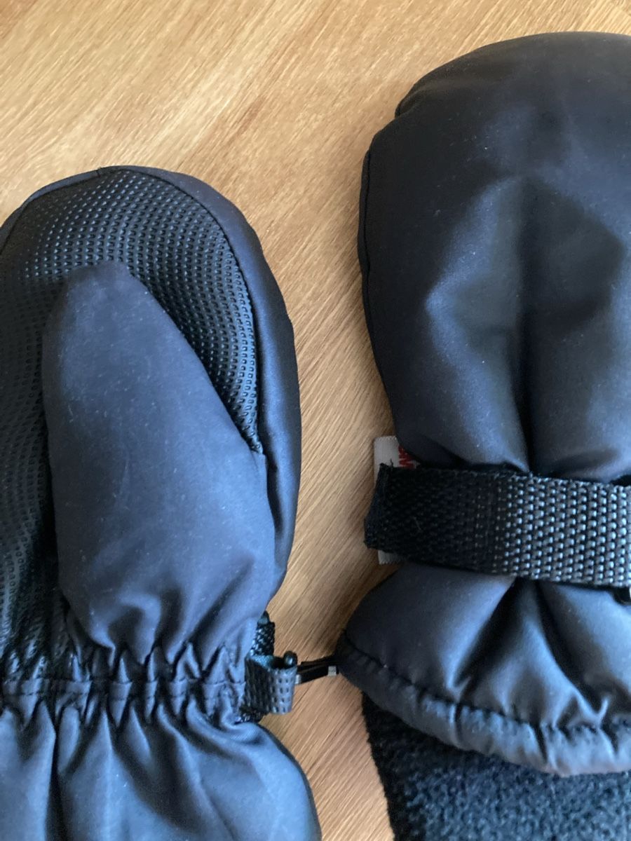 Kinderhandschuhe: Fäustlinge Winter Handschuhe Gr. 2-4 Jahre – Gebraucht aus Emmenbrücke von JJ_89 1