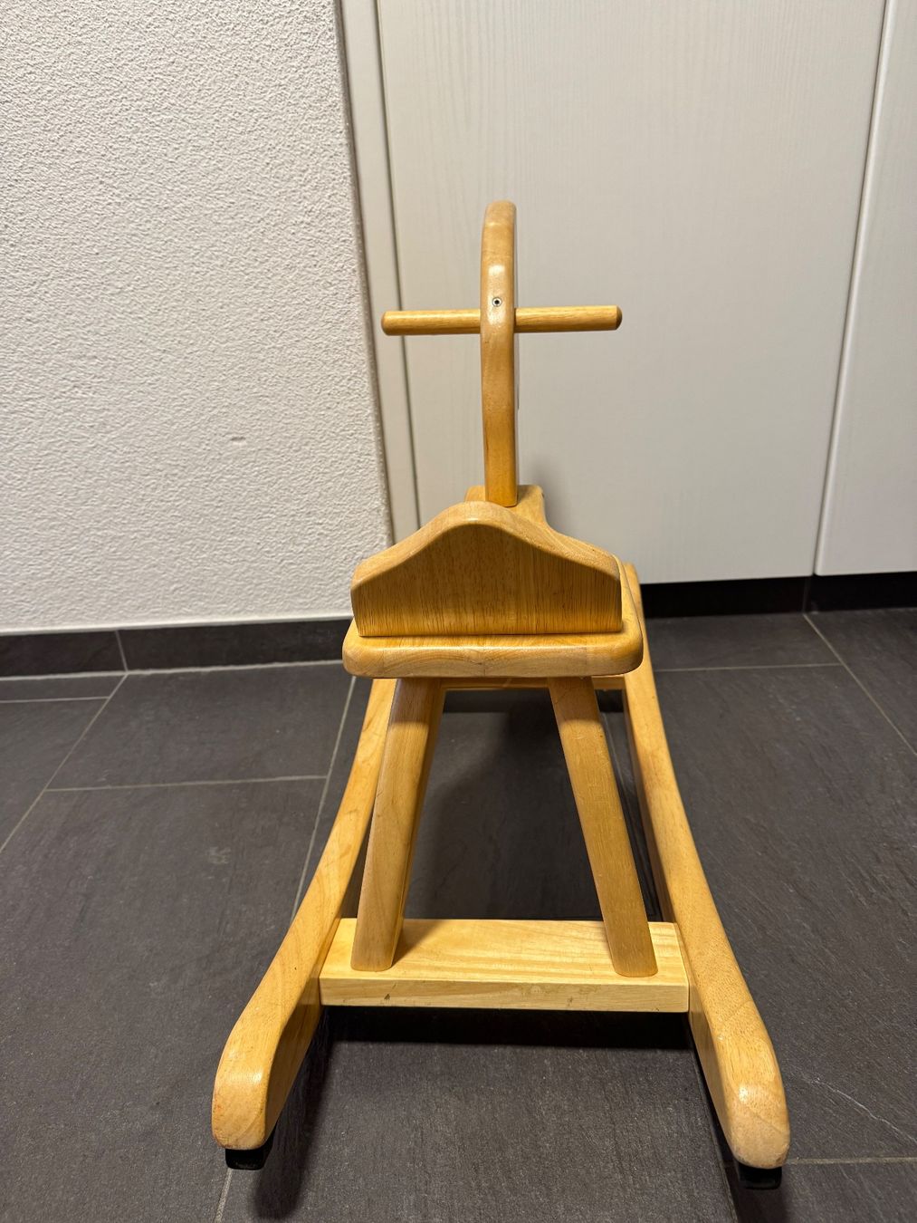 Giocattoli: Schaukelpferd Holz – Usato da Kestenholz venduto da cvx_889vv 2