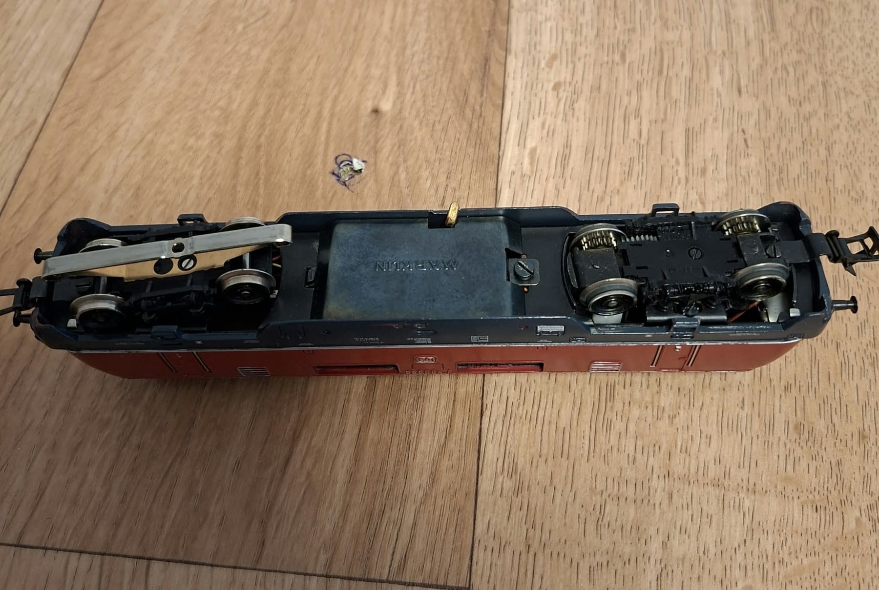 Märklin Modelleisenbahnen: Elektrolokomotive – Gebraucht aus Landschlacht von jon_gyp9