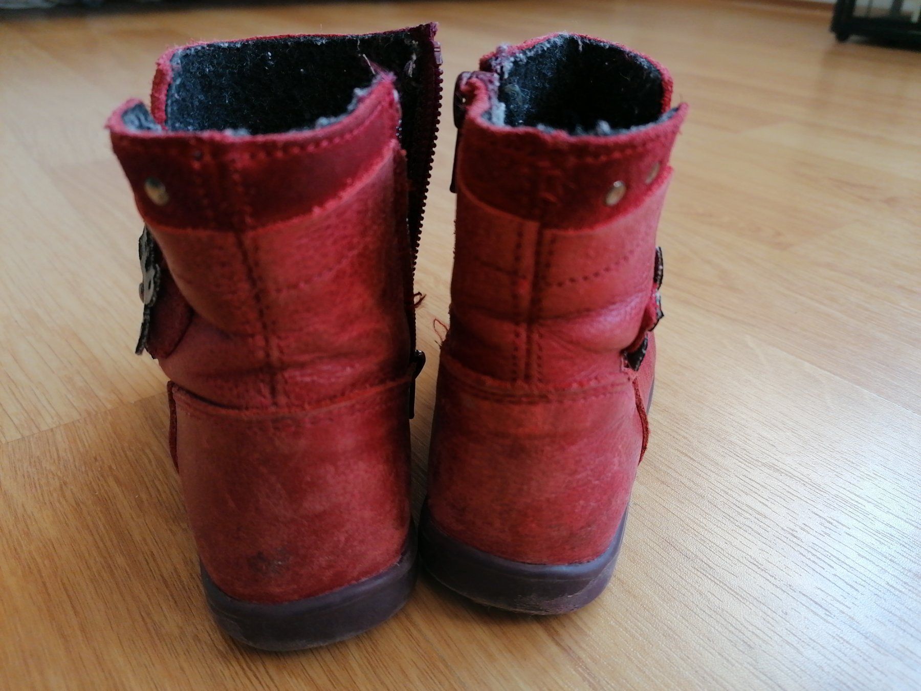 Chaussures filles: Rote Stiefel Gr 23 – D'occasion à Büttikon AG par Amineah 3