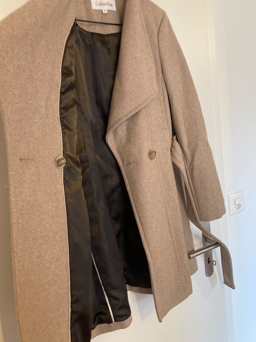Calvin Klein Cappotti: Calvin Klein Mantel, Grösse XS, Beige – Nuovo (secondo la descrizione) da Gümmenen venduto da lar12 3