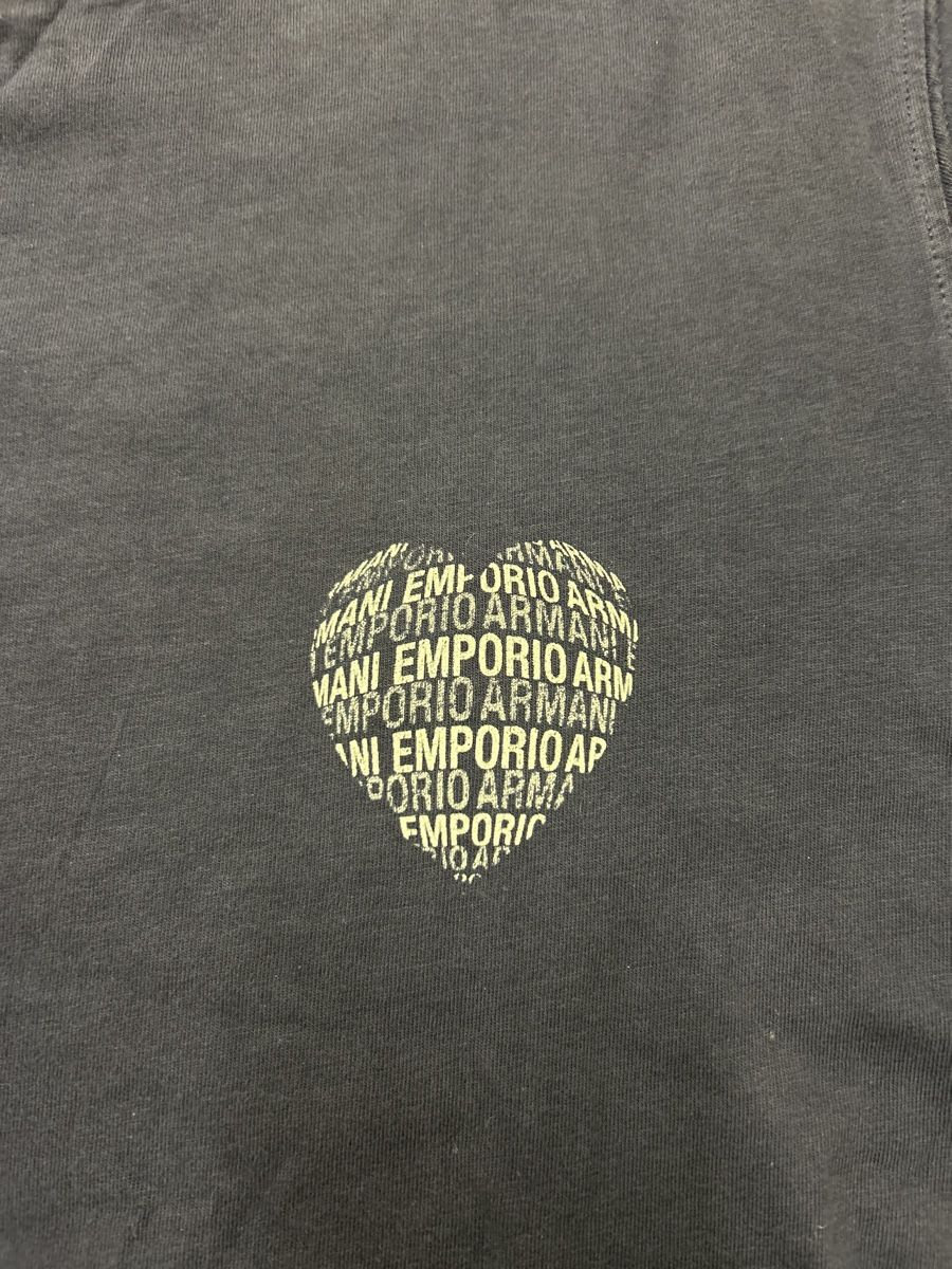 Armani T-Shirts: Emporio Armani Shirt – Gebraucht aus Bern von floorball_zoro 2