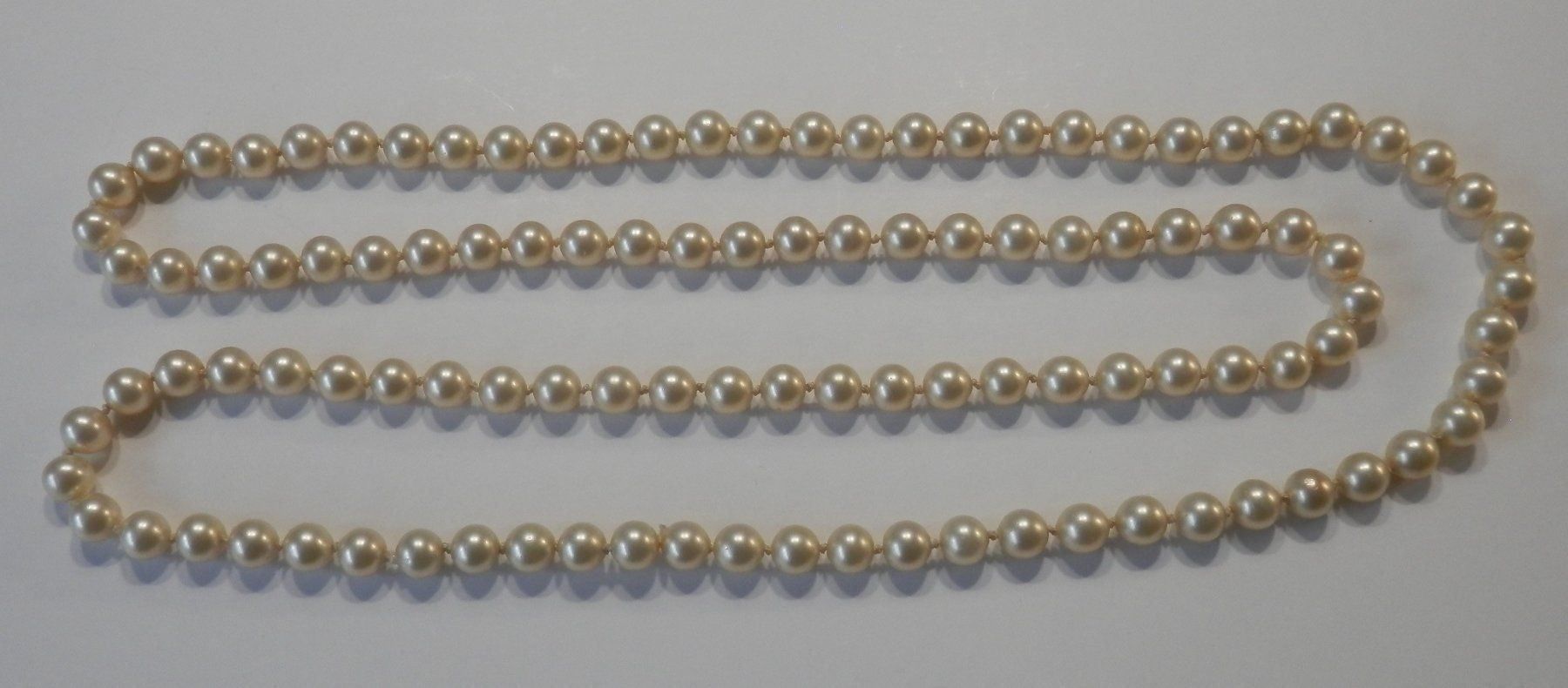 Catenine: Schmuck Halskette Perlen – Usato da Steffisburg venduto da pbegger