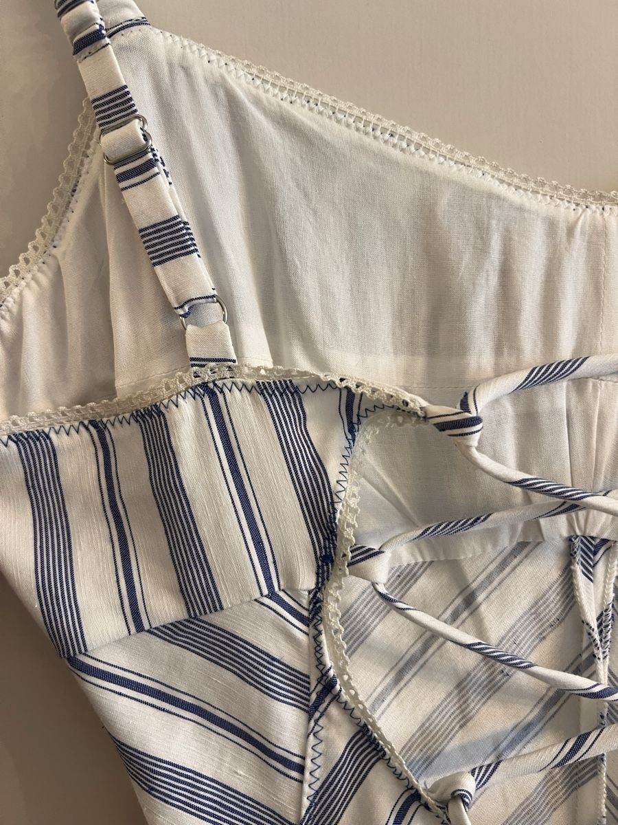 Sandro Vestiti: SANDRO Kleid ungetragen Gr. 36 – Nuovo (secondo la descrizione) da Zürich venduto da car_x52z 7