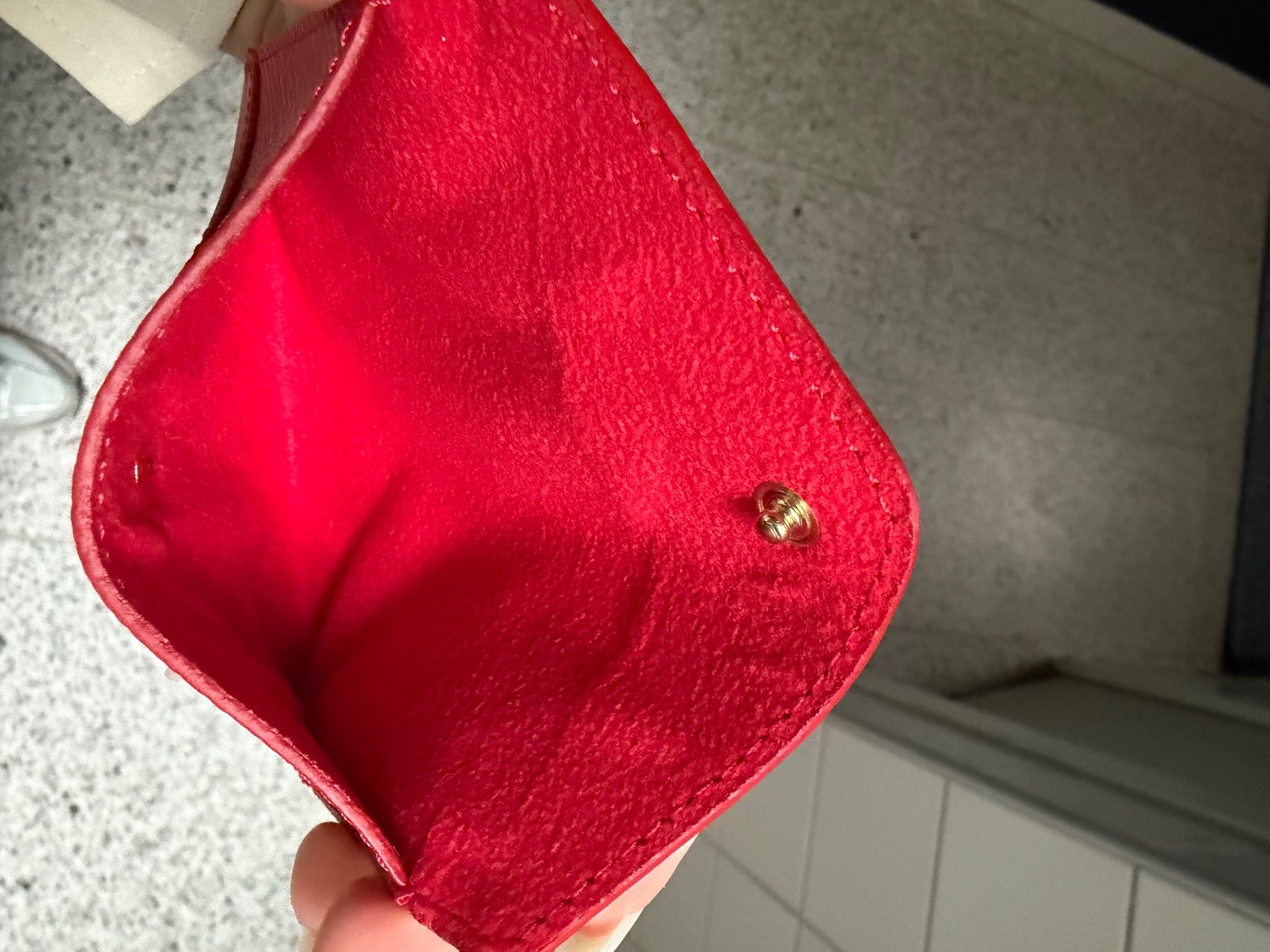 Chopard Portafogli: Elegant Red Leather Chopard Card Holder – Nuovo e nell'imballaggio originale da Zürich venduto da Sonikasantos 3