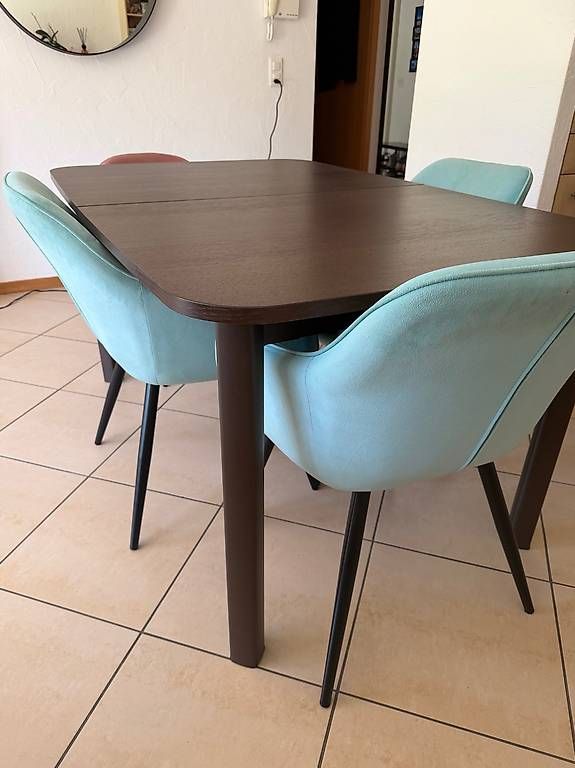Tavoli: Table extensible Ikea marron foncé – Usato da St-Sulpice VD venduto da tcf_vw6v