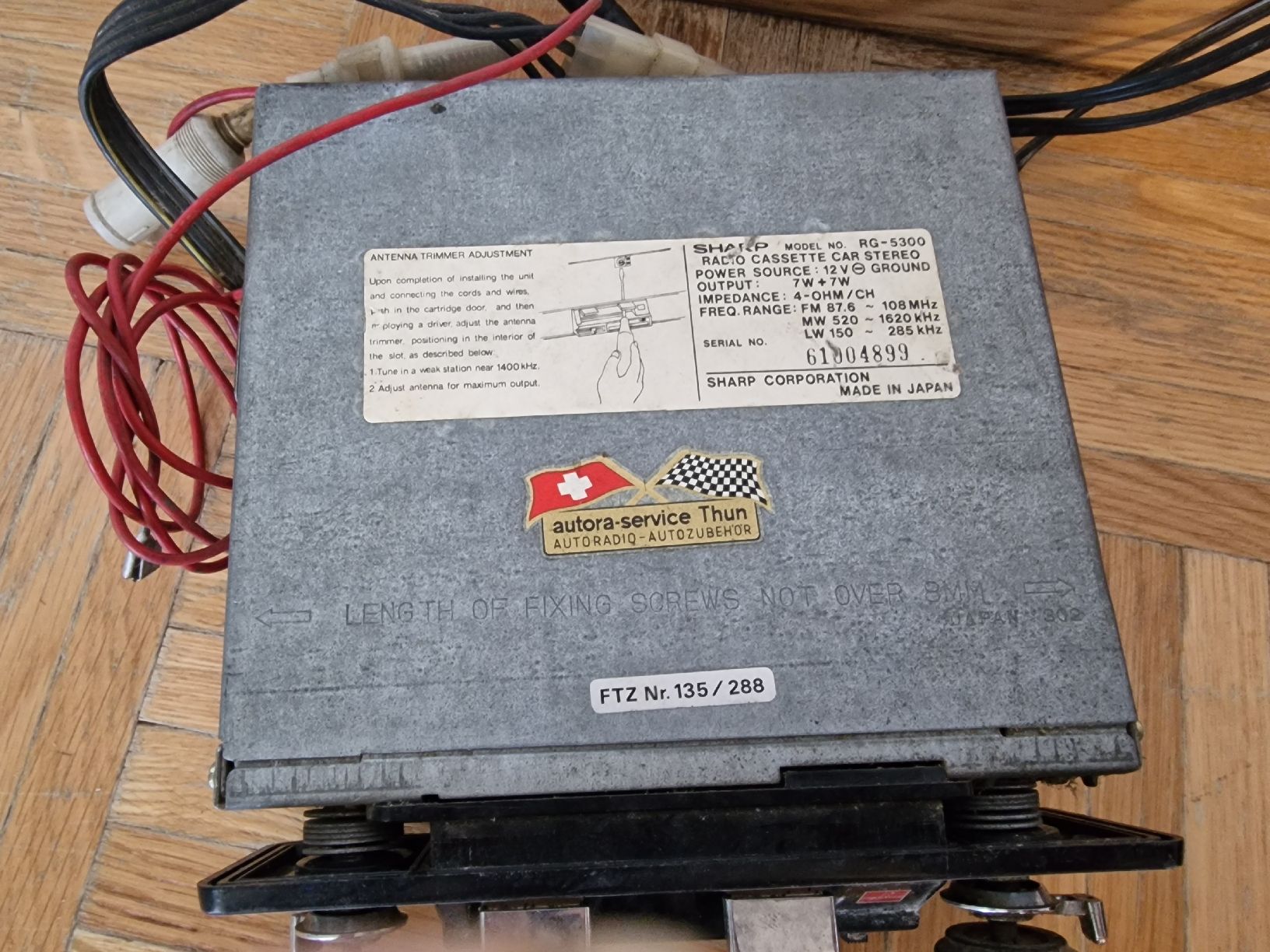 Radio: Autoradio SHARP RG-1302 cassette 12V  – Usato da La Chaux-de-Fonds venduto da Ric_m628 1
