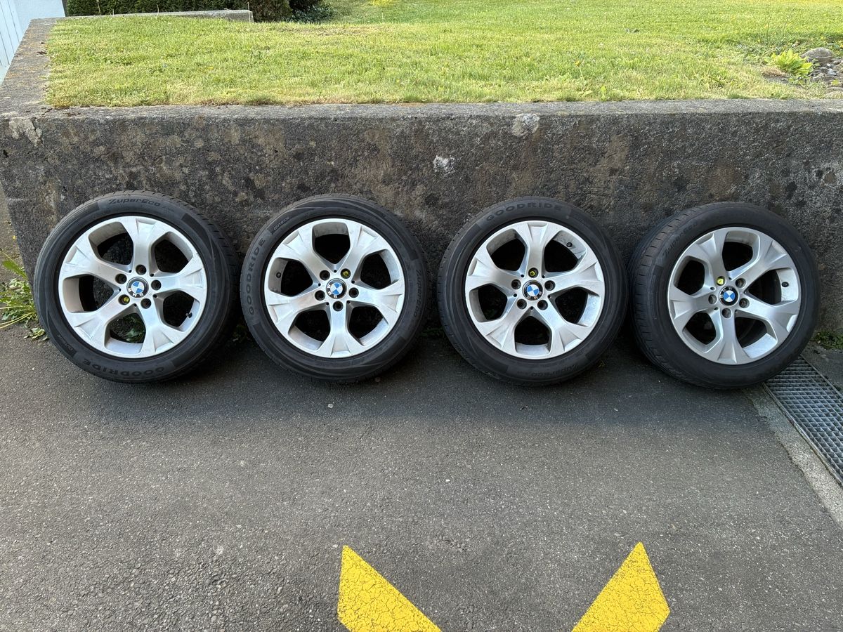 Pneumatici & Ruote complete: BMW 17" Sommerräder – Usato da Emmenbrücke venduto da nne_hm9j