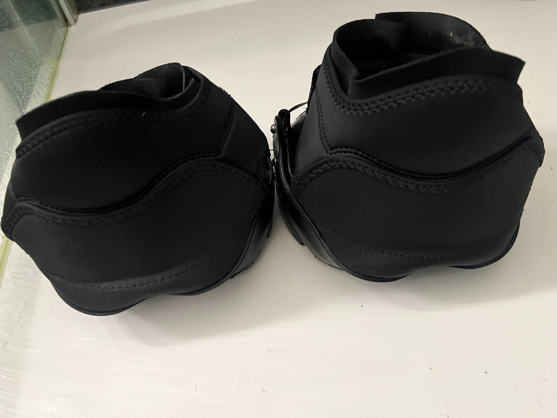 Scarpe per cavalli: Epic EasyBoots Hufschuhe Gr. 7 – Usato da Beinwil am See venduto da jw131 1