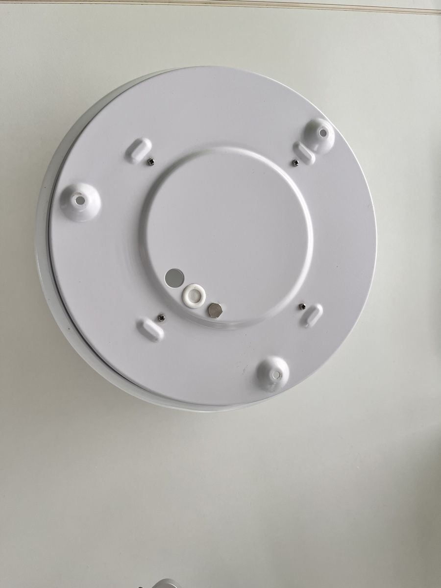 Kronleuchter & Deckenlampen: Deckenlampe mit Lampenschirm aus Kunststoff – Gebraucht aus Oberentfelden von mar_hsq9 1