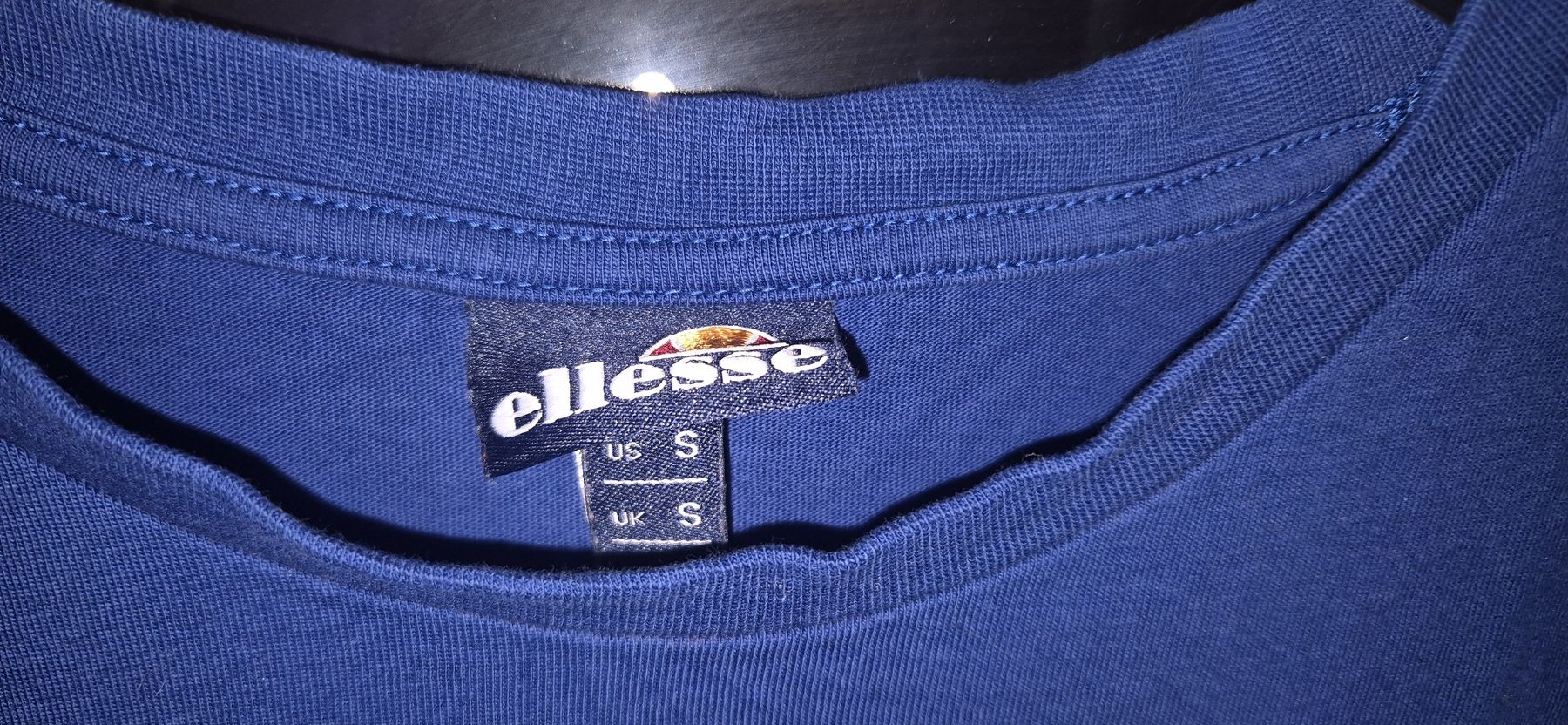 Ellesse T-shirts: Thirt Grösse S Ellesse Marine – D'occasion à Engi par Hinzi84 1