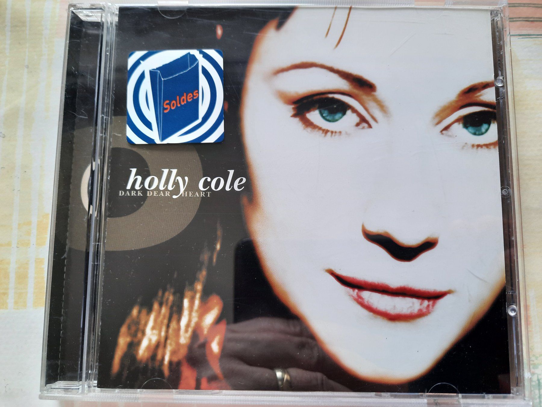 CD: CD Holly Cole - Dark dear heart – Usato da Pully venduto da bro_n52j