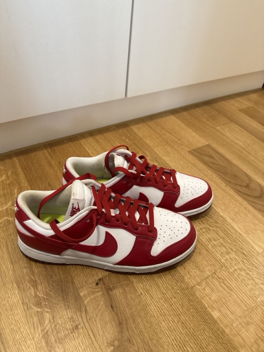 Nike Scarpe da donna: Schuhe – Usato da Glis venduto da slavkomajic
