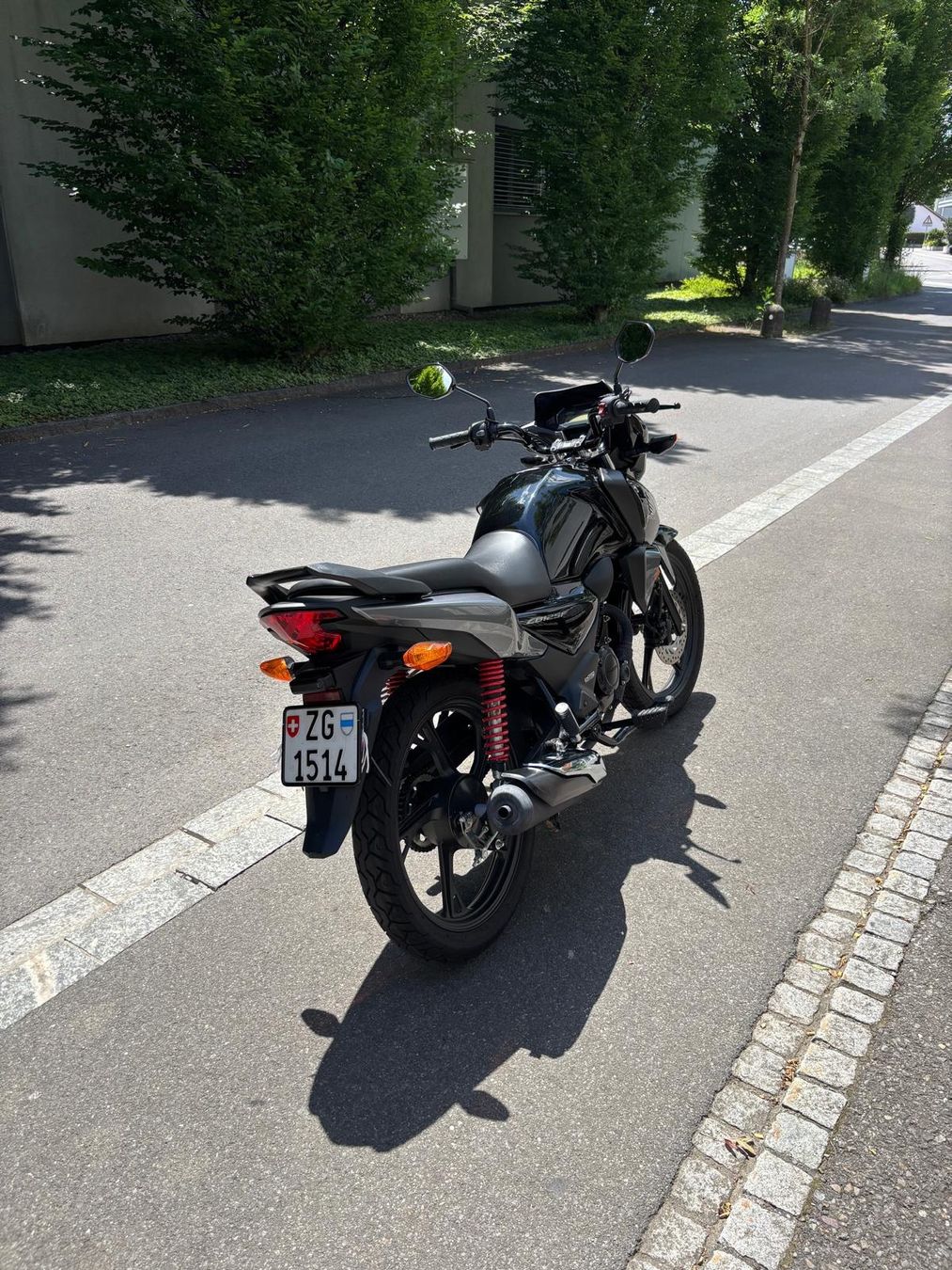 Honda Strasse: Honda cbf 125 – Gebraucht aus baar von leo_5dyy 2