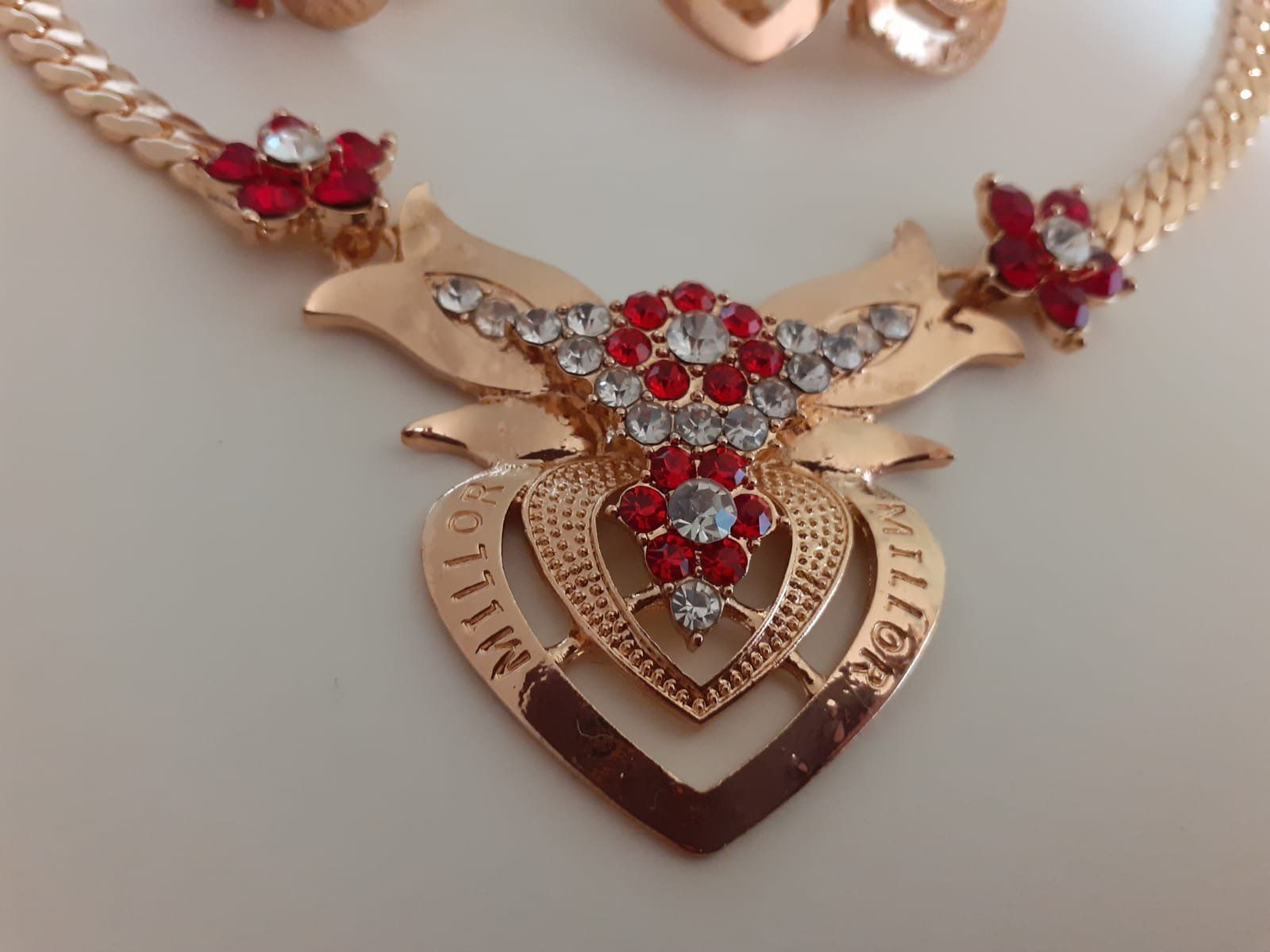 Altri gioielli: 3 teiliges Modeschmuck Set – Nuovo e nell'imballaggio originale da Stansstad venduto da kam_5wgj 1
