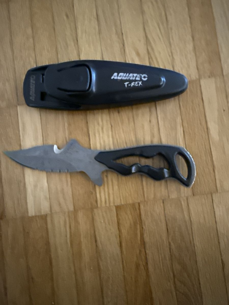Sonstiges zum Tauchen: Aquatec T-Rex Titan Tauchmesser – Gebraucht aus Sisseln AG von Gommibaerli87 1