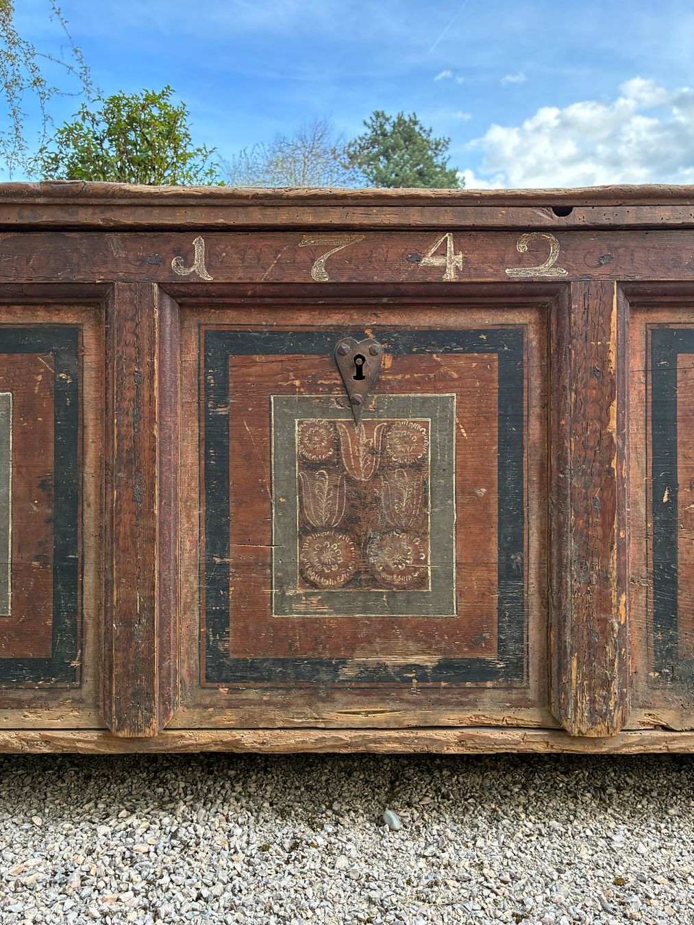 Truhen: Bemalte antike Hochzeitstruhe von 1742 – Gebraucht aus Winterthur von m_photo 2