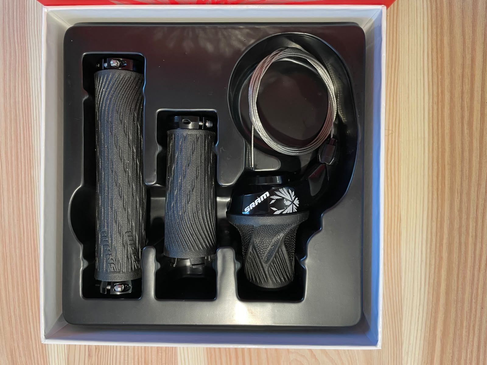 Sram Pezzi di ricambio: Sram GX Eagle Drehgriffschalter GripShift 12-fach – Nuovo e nell'imballaggio originale da Ziefen venduto da ginggernillis
