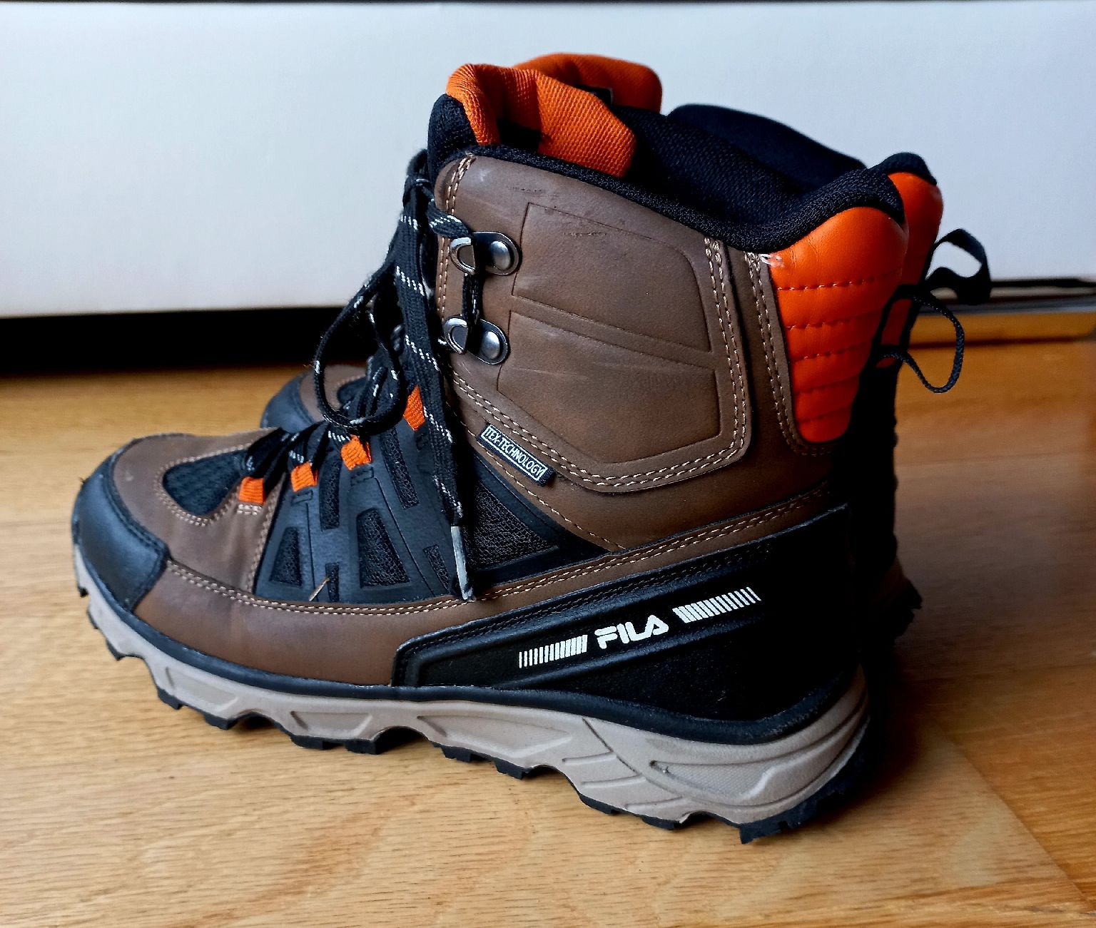 Fila Scarpe per ragazzi: Fila Winterstiefel, Gr. 40 – Usato da Leukerbad venduto da vwgolf01
