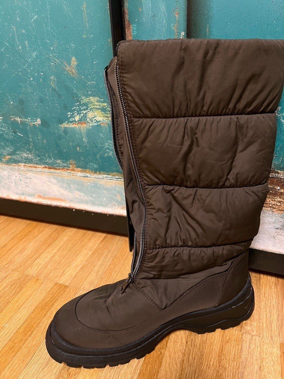 Scarpe da donna: Wasserdichte Damen Boots Grösse 40 – Usato da Zufikon venduto da h_s_8xnb 2