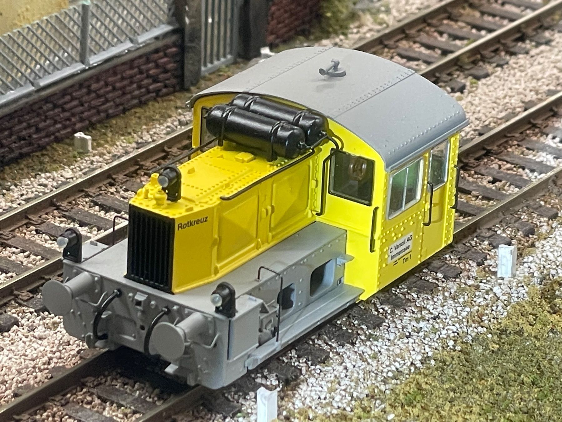 Born Modellini di ferrovie: Born / Brawa Vanoli Rotkreuz – Nuovo e nell'imballaggio originale da Krummenau venduto da ferrotech 3