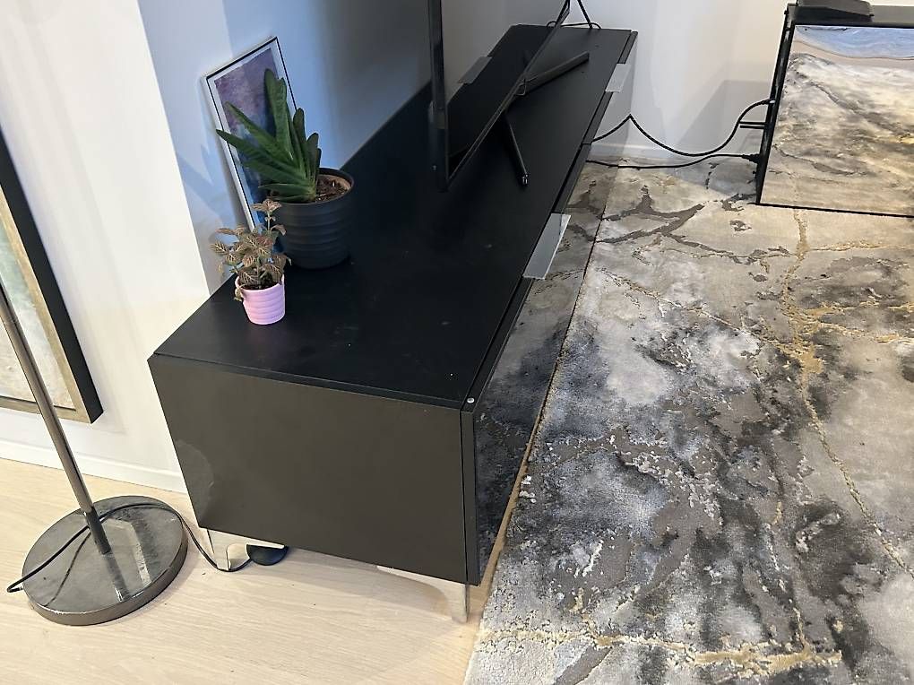 Mobili TV: TV - Möbel / Lowboard – Usato da Zürich venduto da Caffeinecat 1