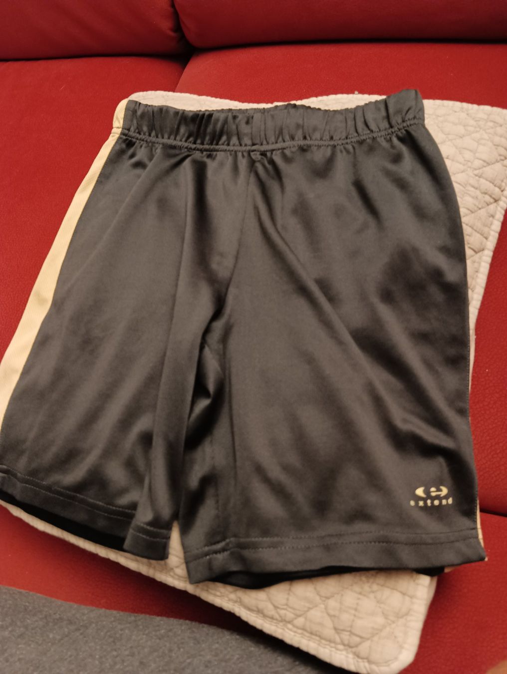 Hosen: Sporthose Gr. 128 – Gebraucht aus Schöfflisdorf von kin_2dp9