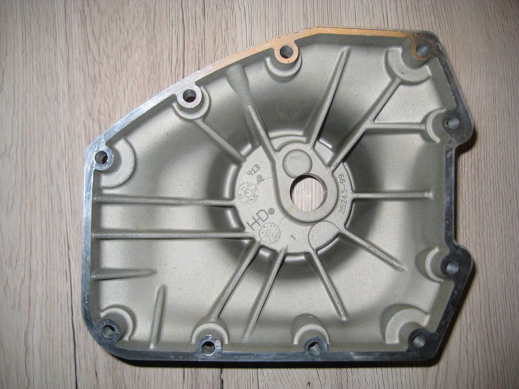 Harley-Davidson Tutti i ricambio per moto: Nockenwellendeckel Harley Davidson – Usato da Fahrweid venduto da V2dream 1