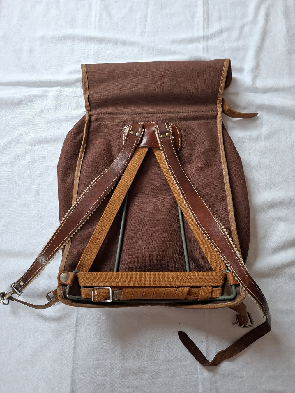 Zaini: antiker Rucksack Baumann Baden braun Leder Canvas  – Usato da Klingnau venduto da vollmond36 1