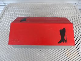 Schnussige Mewa-Schuhputz-/Werkzeugkiste in Rot