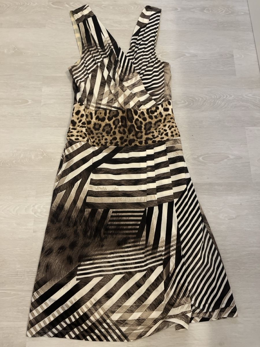 Roberto Cavalli Robes: Kleid, CLASS Roberto Cavalli, Gr. 34/XS – D'occasion à Derendingen par CaMiPa5