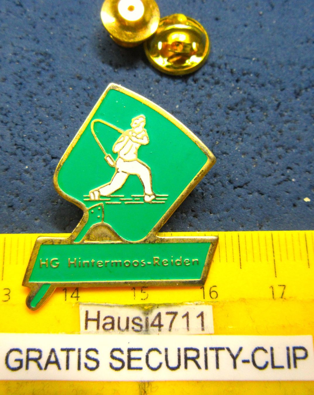Swiss Placchette & Badge: HORNUSSEN PIN HINTERMOOS-REIDEN – Usato da Ettingen venduto da Hausi4711