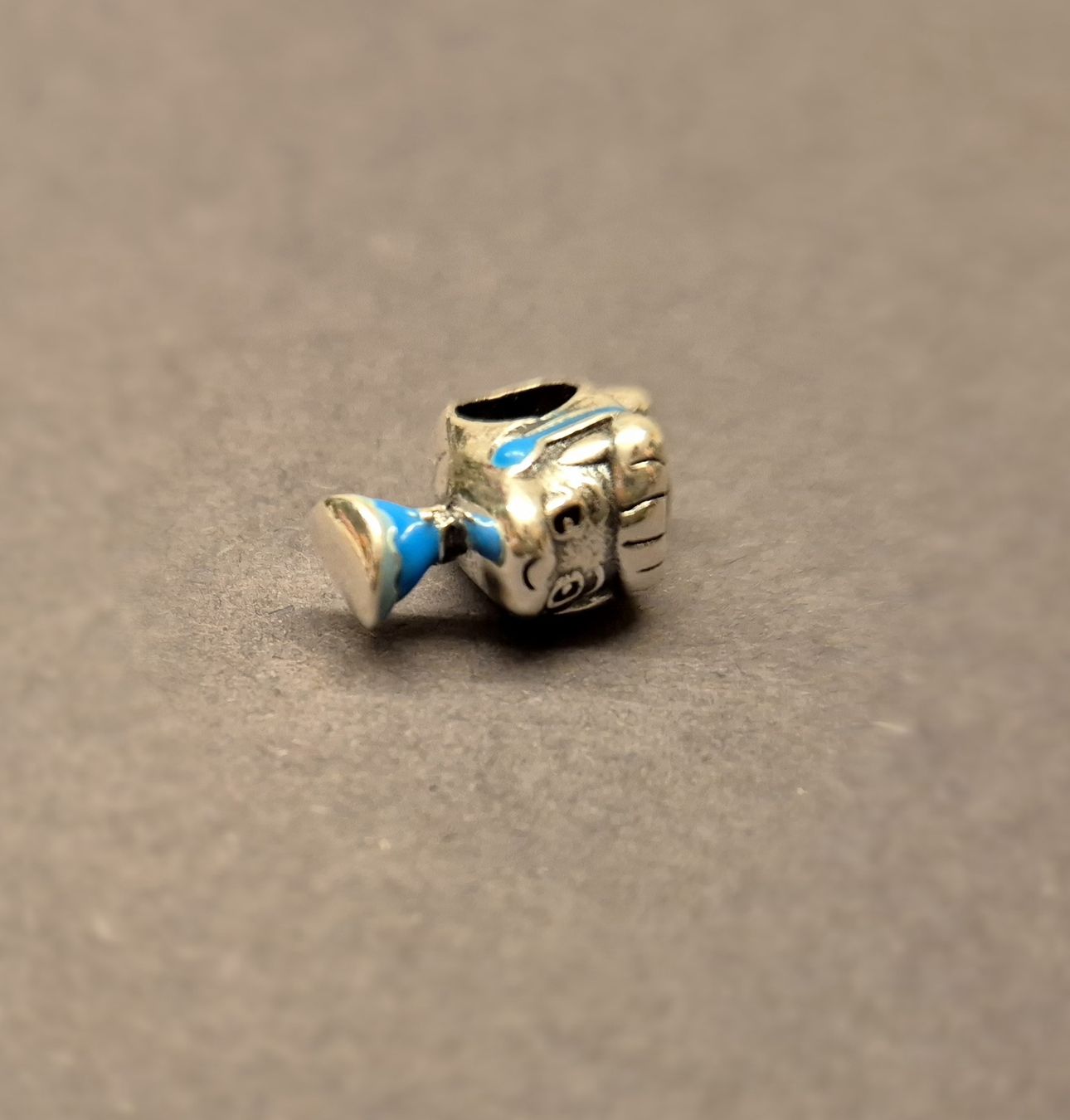 Ciondoli: Charm Elsa +Garantie – Nuovo (secondo la descrizione) da Rotkreuz venduto da Carbone_Bijou-Shop