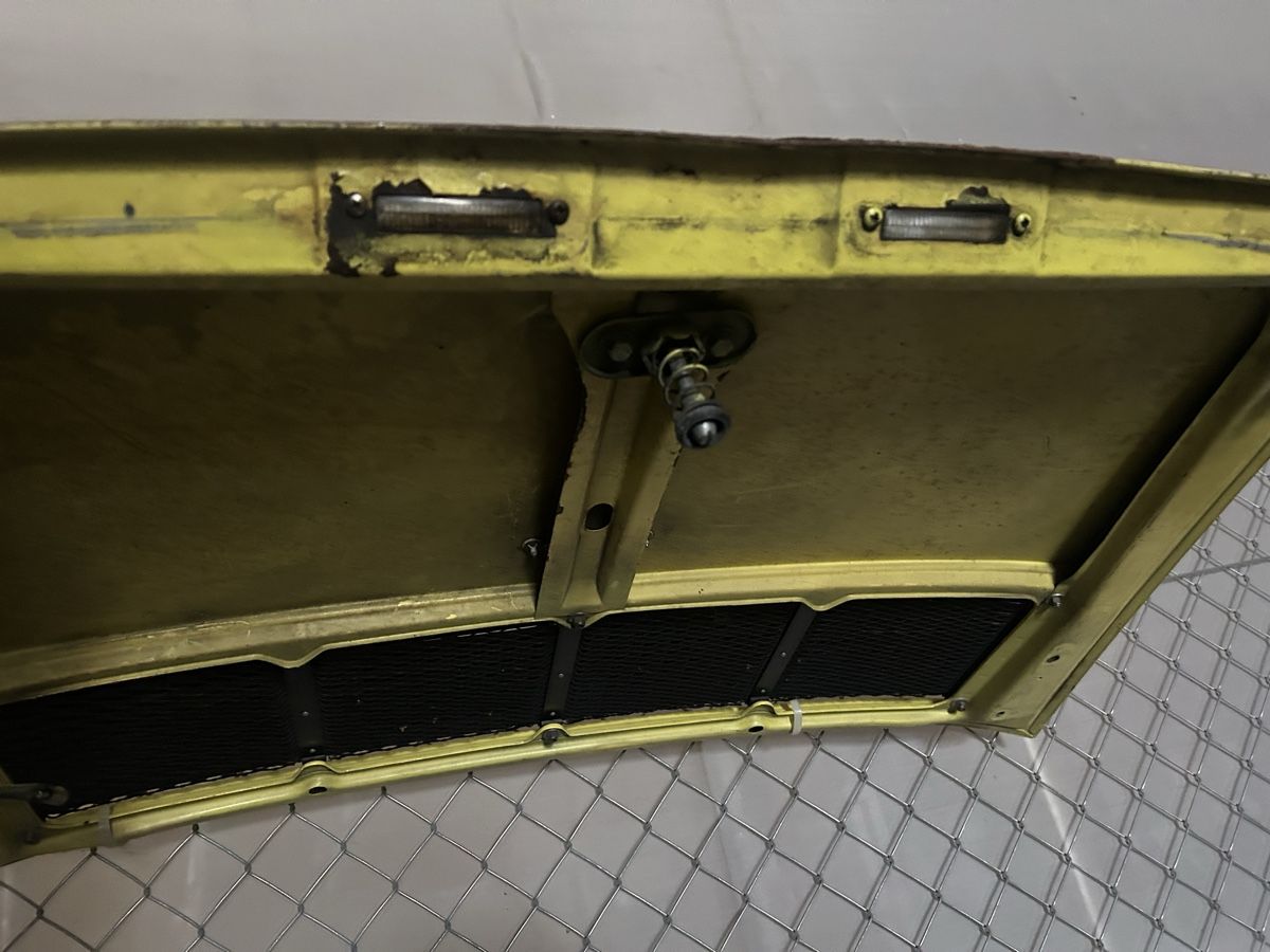 Porsche Tutti pezzi di ricambio auto: Porsche 911 S original Heckdeckel 1970 – Usato da Starrkirch-Wil venduto da charlywatson 2