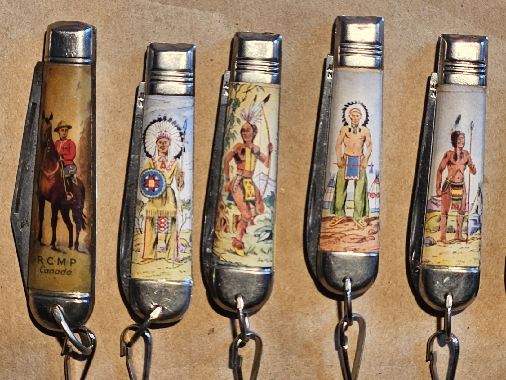 Solingen Coltelli tascabile: 18 ST. TASCHENMESSER MIT PRESENTATIONS KARTON  VON 1960 – Nuovo (secondo la descrizione) da Maschwanden venduto da OliverM05 1
