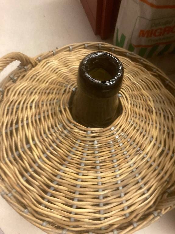 Bottiglie: Korbflasche, Kirsch – Usato da Küssnacht am Rigi venduto da alf_7tb5 2