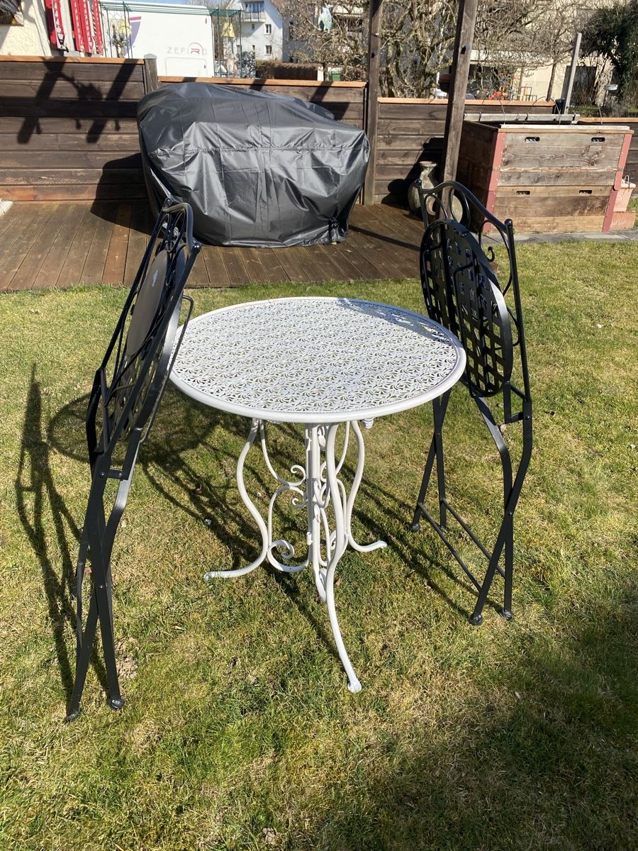 Set de table et chaises: Garten oder Balkon- Tischset – D'occasion à Wiesendangen par argon03 8