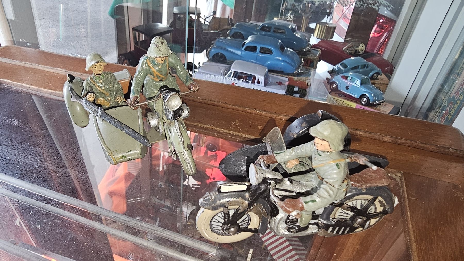 Tutte le decorazioni: 2 motos side-cars ELASTOLIN – Usato da Lausanne venduto da monisar01 3