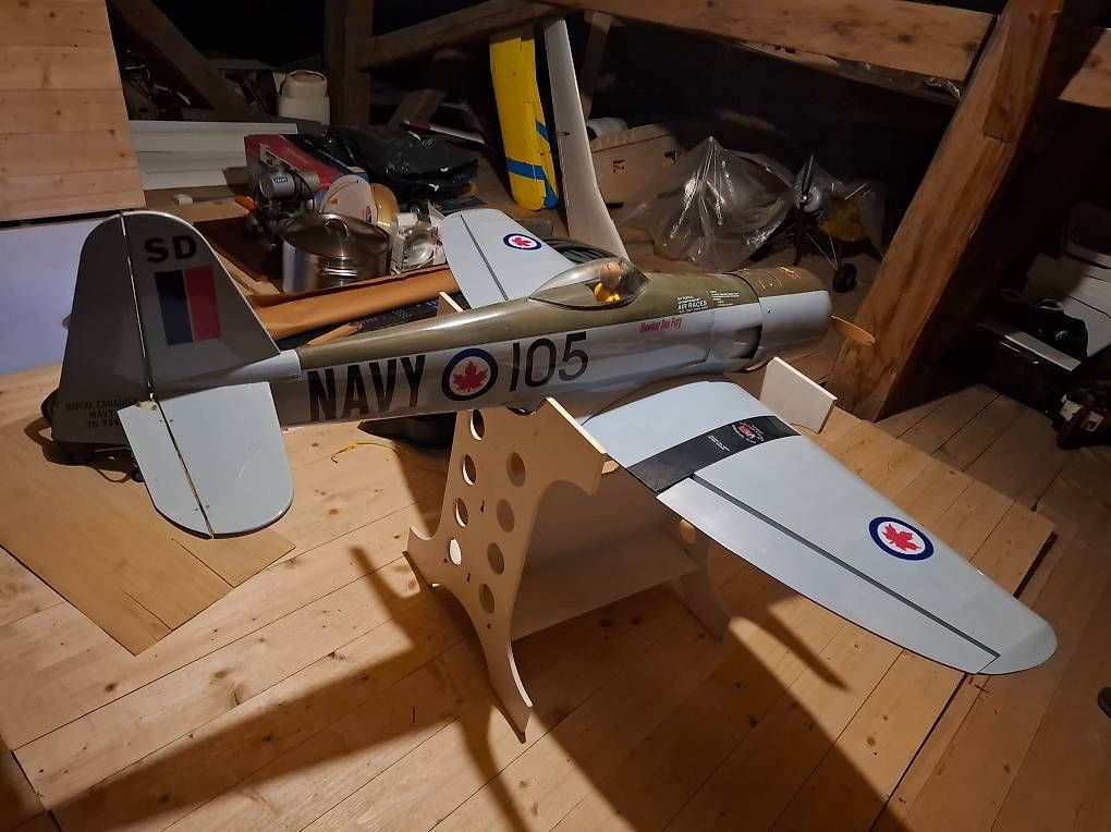 RC Modellbau: Sea fury – Gebraucht aus grandvillard von ChanceVought 3