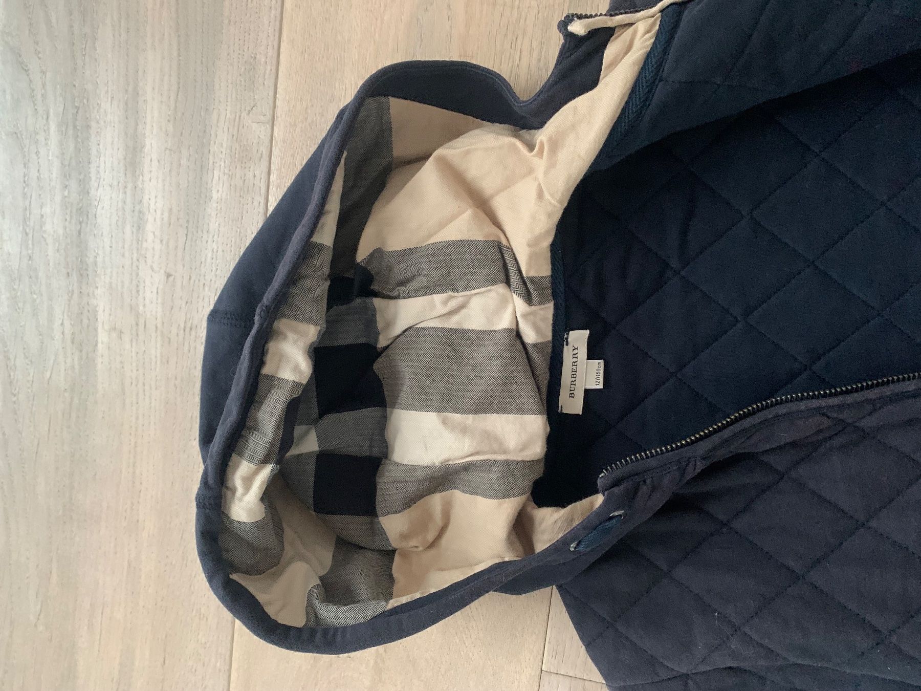 Burberry Altro abbigliamento per bambino: Weste von Burberry 140 – Usato da Nuglar venduto da Korsika2 1