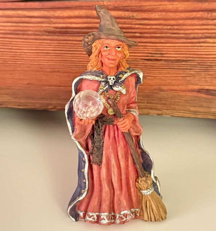 Figurines de sorcière d'Halloween en résine - Sculpture fantôme vintage
