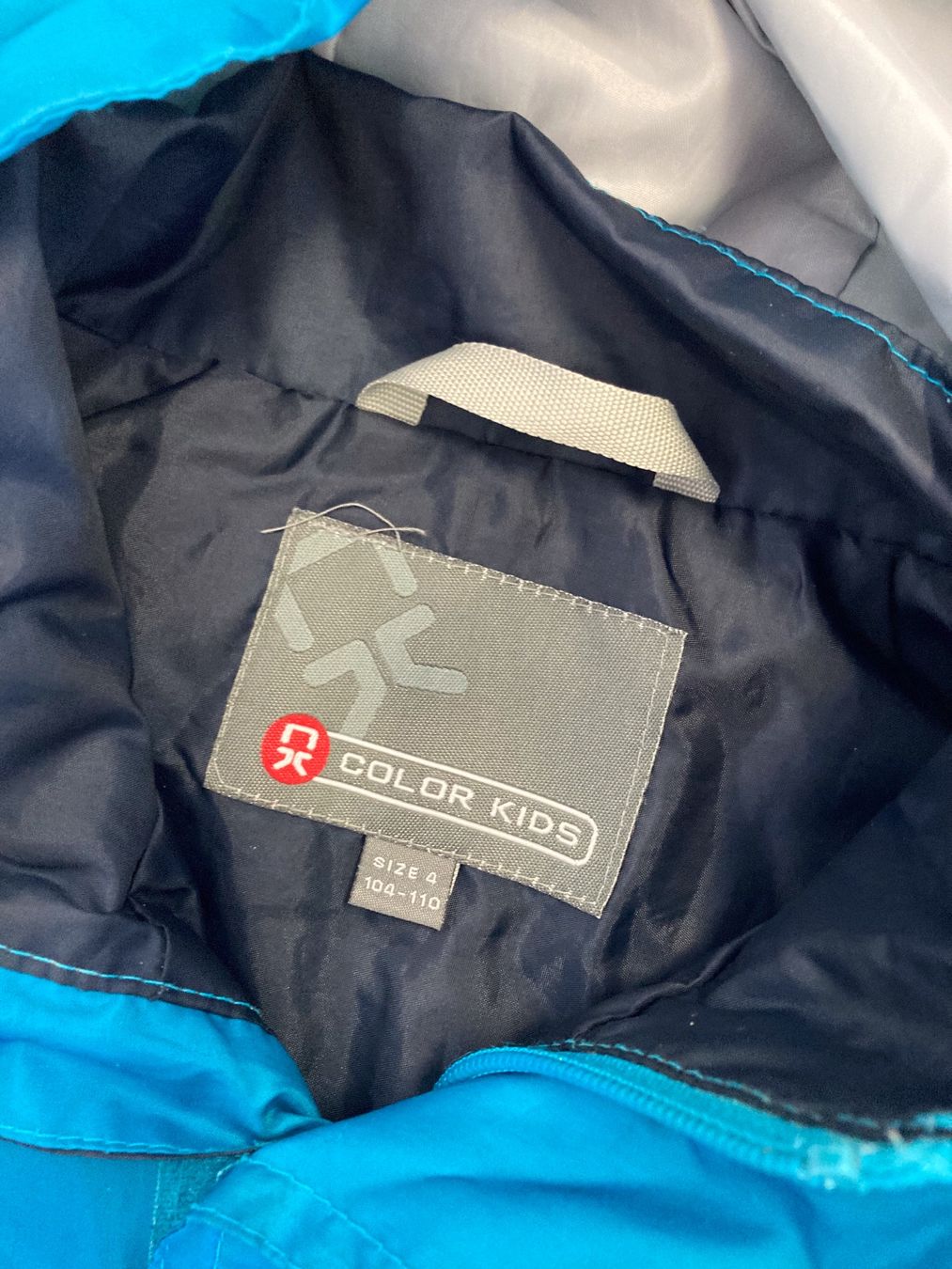 Giacche & Cappotti: Regenjacke Knaben blau 104-110 – Usato da Schötz venduto da Jekyll666 2