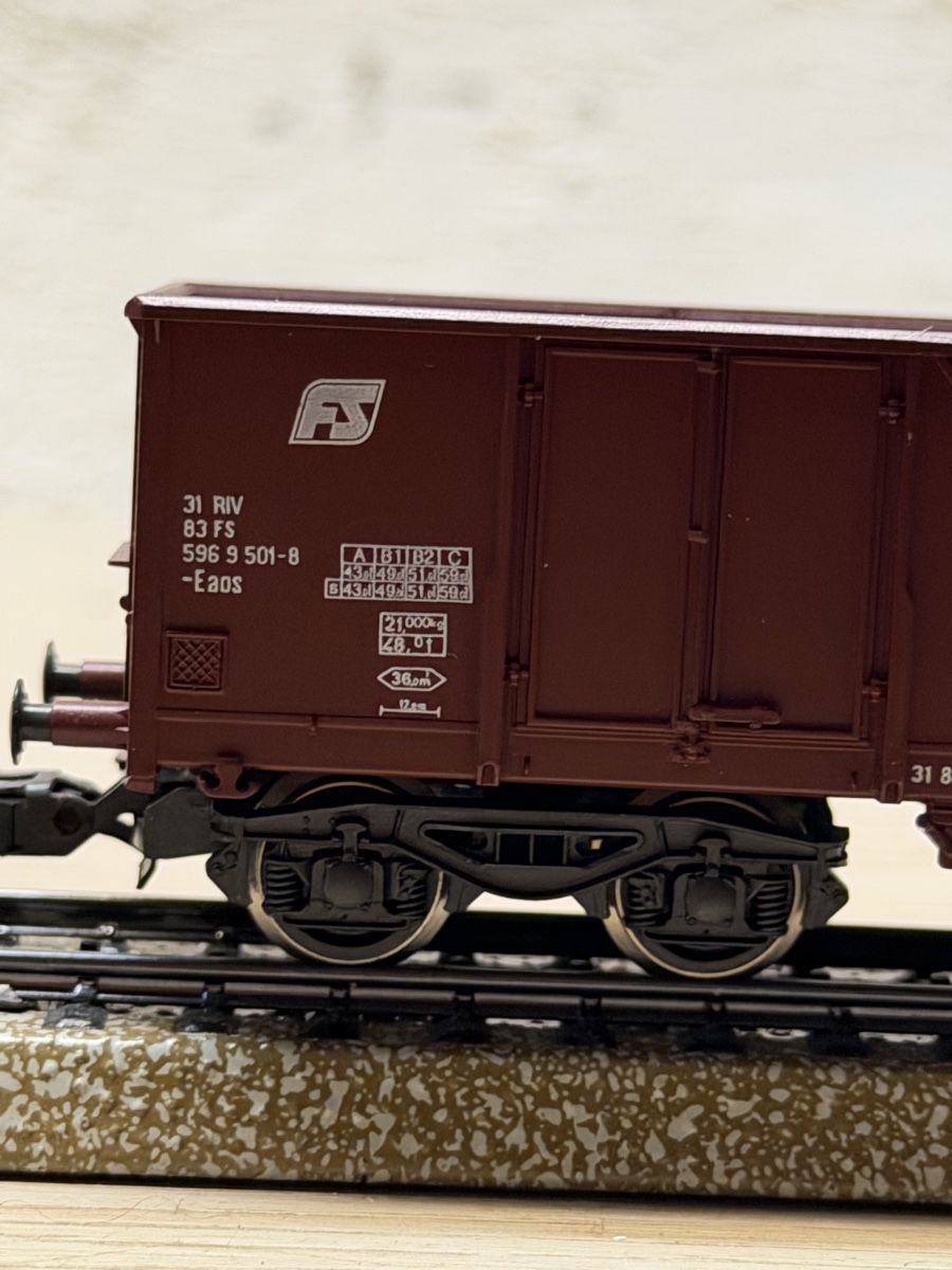 Rivarossi Modellini di ferrovie: Rivarossi Güterwagen HO – Usato da Herzogenbuchsee venduto da ioa_zcm6 3