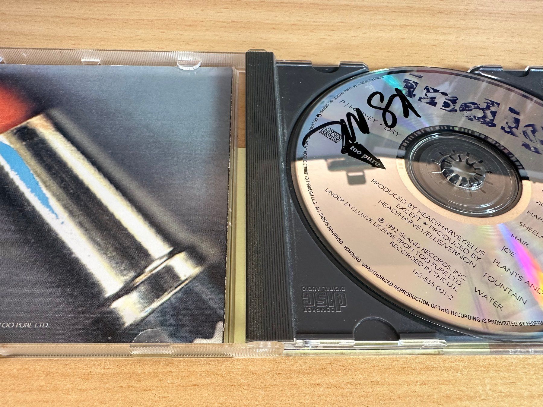 CD: PJ Harvey – Dry – Usato da Rikon im Tösstal venduto da Alpenmutz 2