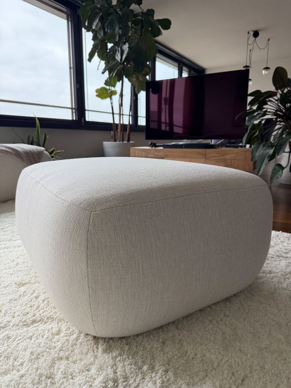 Westwing Sgabelli: Pouf / Hocker SOFIA in Cremeweiß (Westwing Collection) – Usato da Zürich venduto da sunnyytro 4
