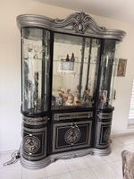 Vitrinen-Schrank schwarz-silber mit Glaseinsätzen guter Zust